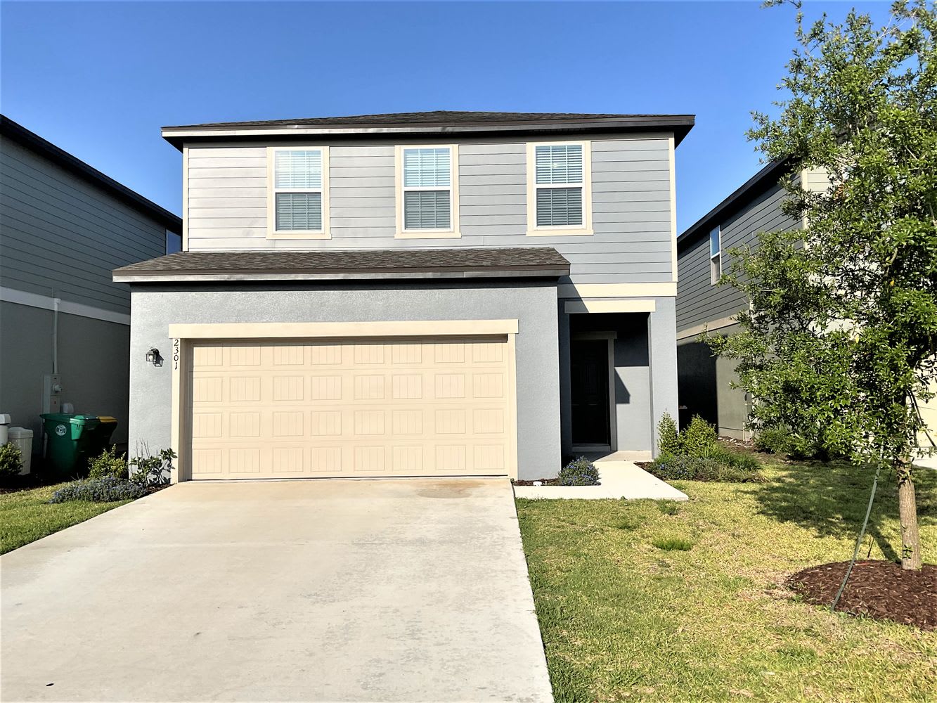 Front of 2301 Litchfield Loop, Deland, FL