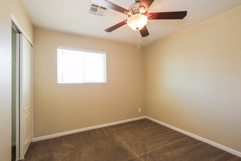 2307 E Hillery Dr, Phoenix photo 9