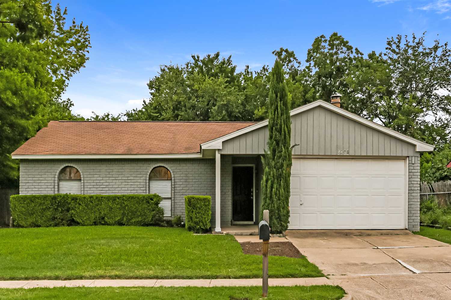 2308 Tallowood Ct, Fort Worth photo 1