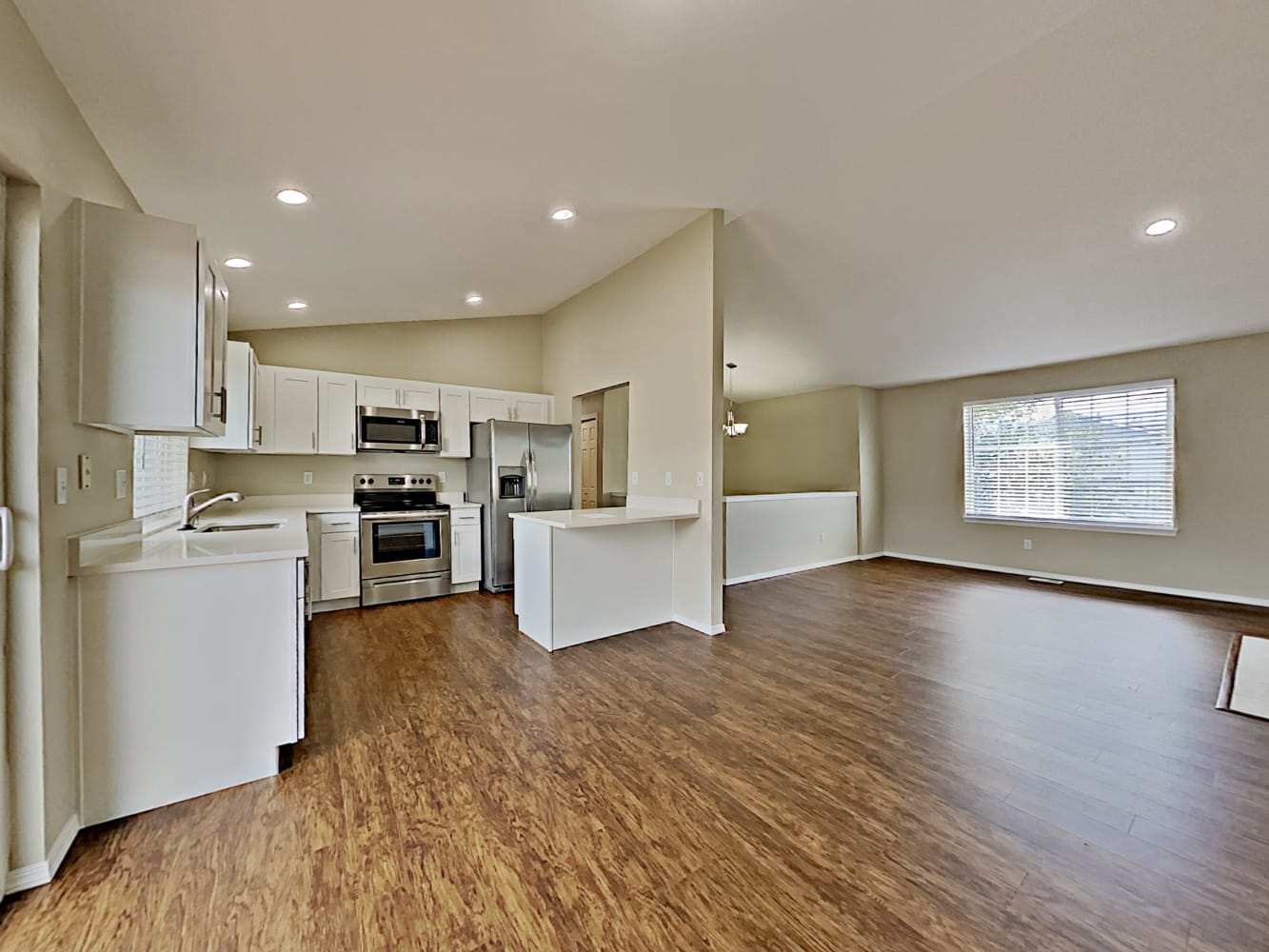23101 39th Ave E, Spanaway photo 7
