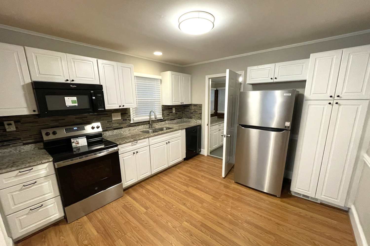 2312 Markham Ct, Charlotte photo 8