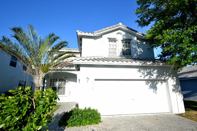 Front of 2312 NW 162nd Ter, Pembroke Pines, FL