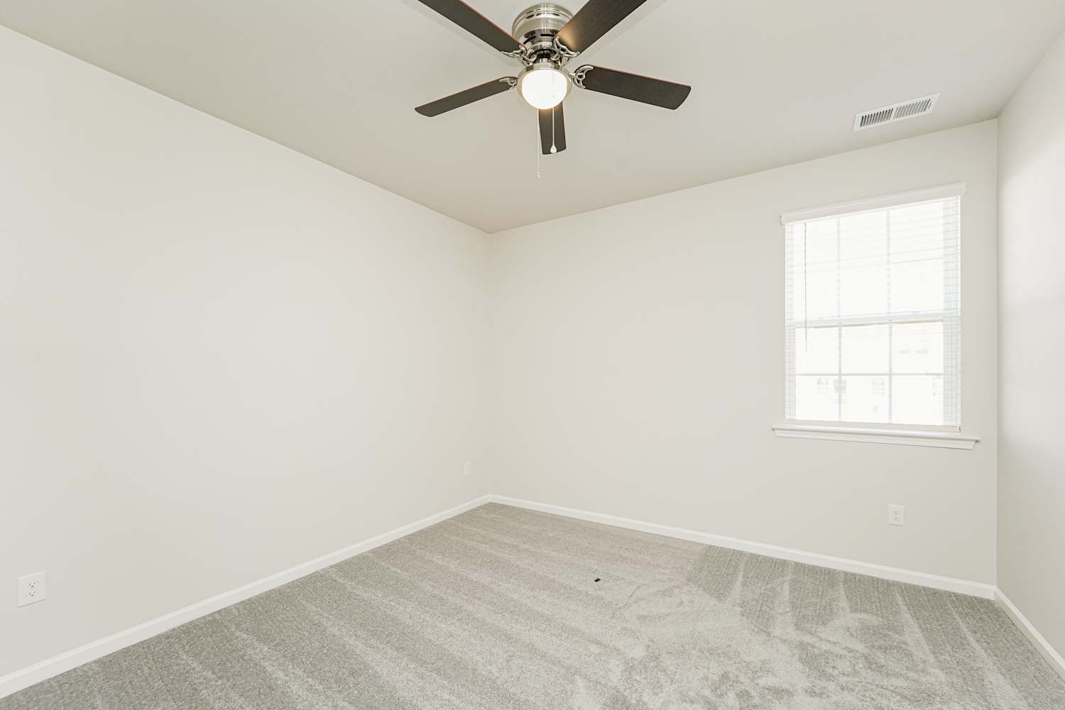 2327 Ravenglass Way, Maiden photo 15