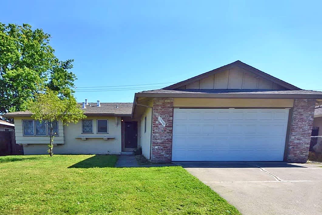 2328 67th Ave, Sacramento photo 1