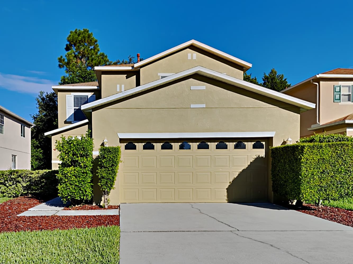 Front of 2331 Silvermoss Dr, Wesley Chapel, FL