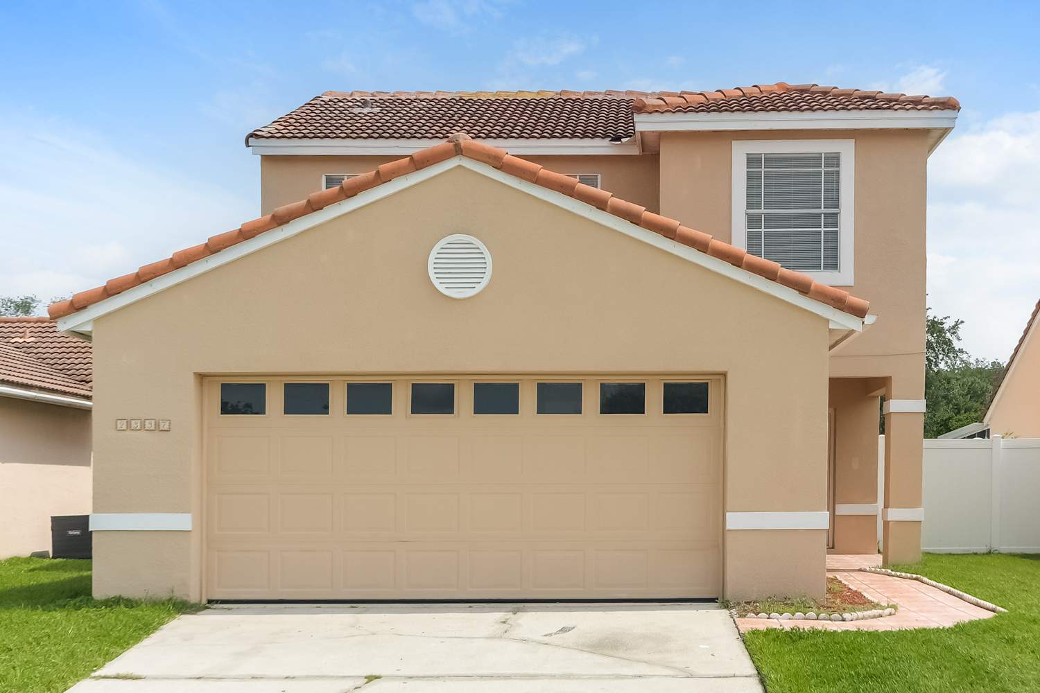 2337 Cordova Ct, Kissimmee photo 1