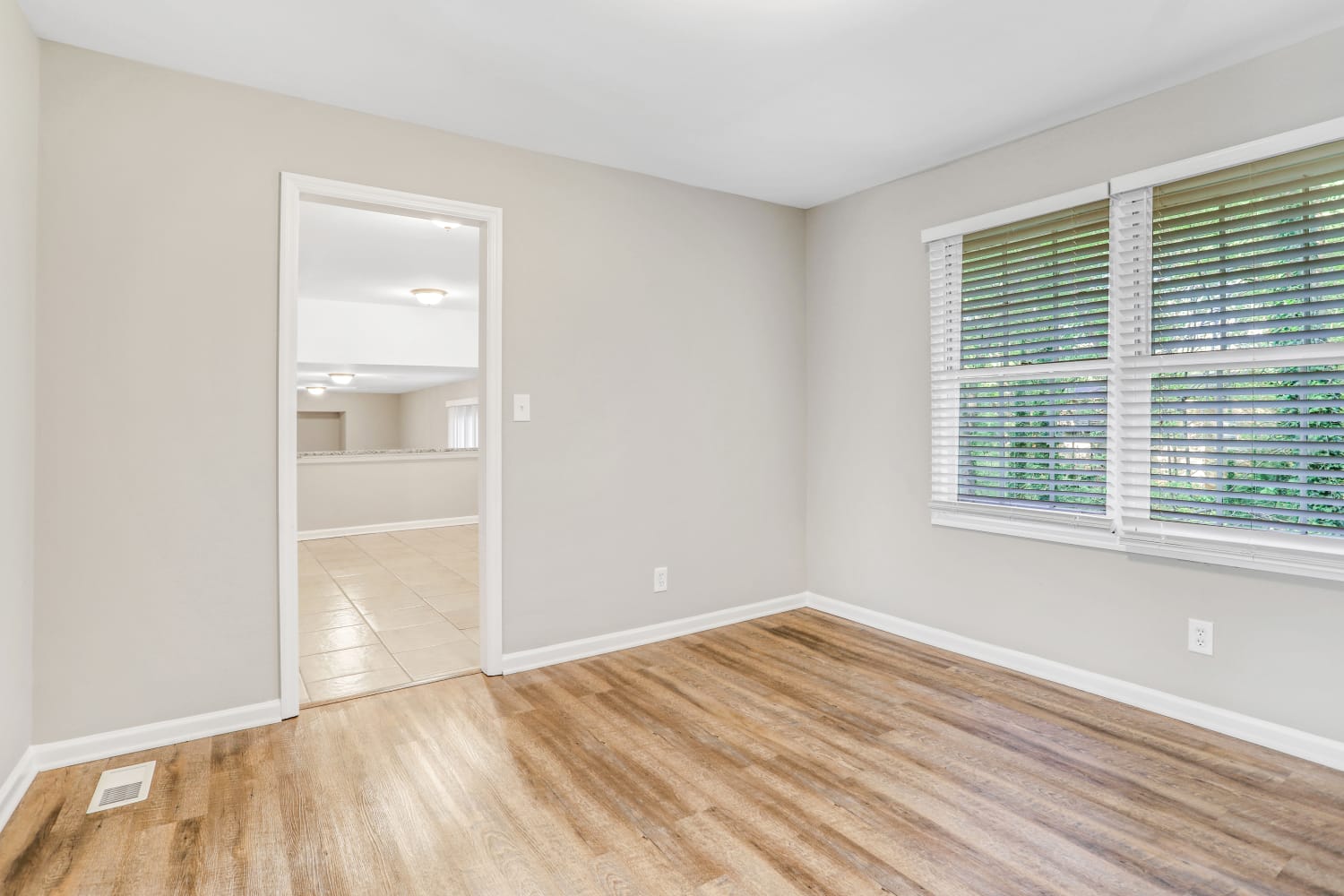 2339 Chevy Chase Ln, Decatur photo 14