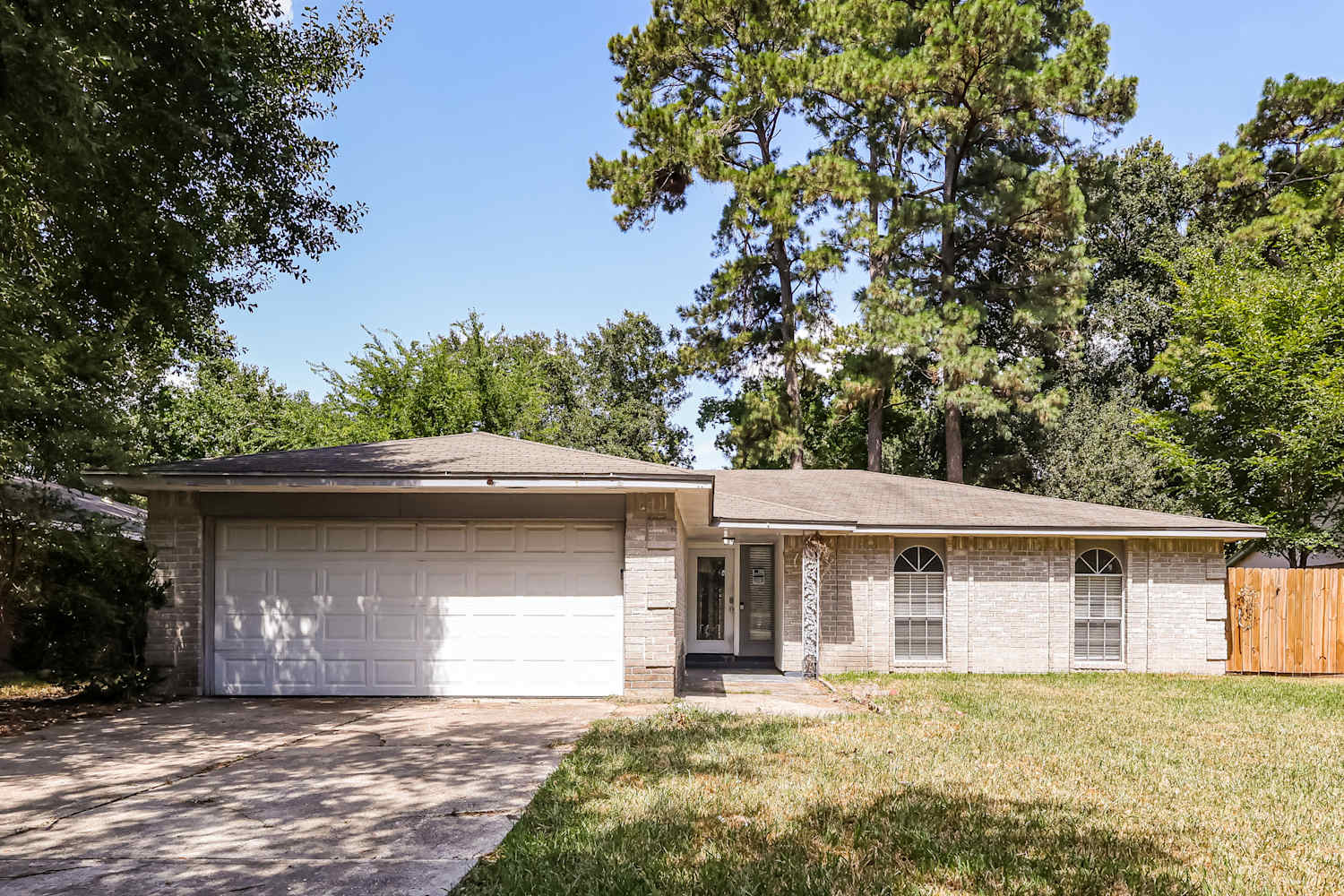 23414 Lestergate Dr, Spring photo 1