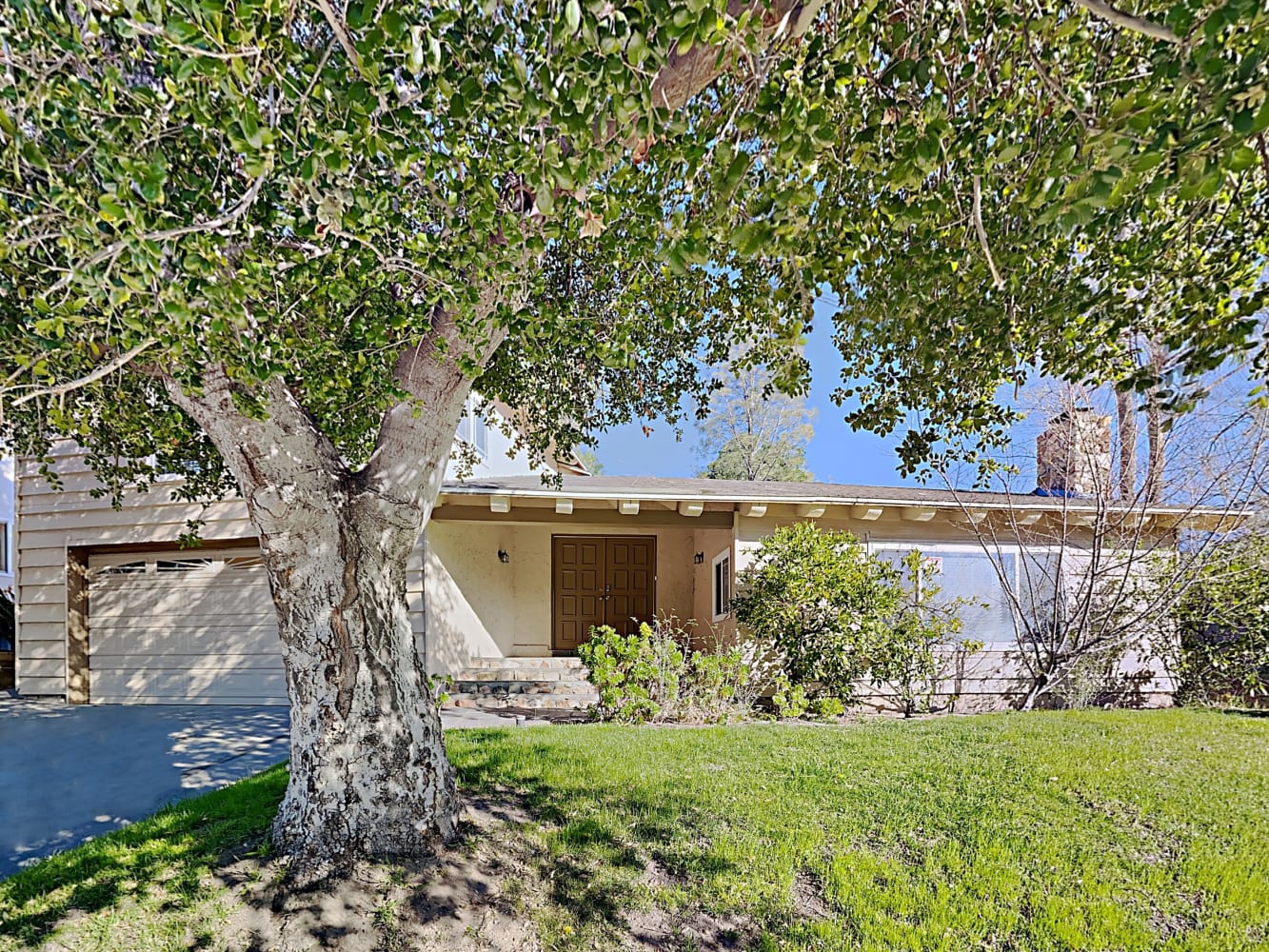 A house we rent in Newhall, CA