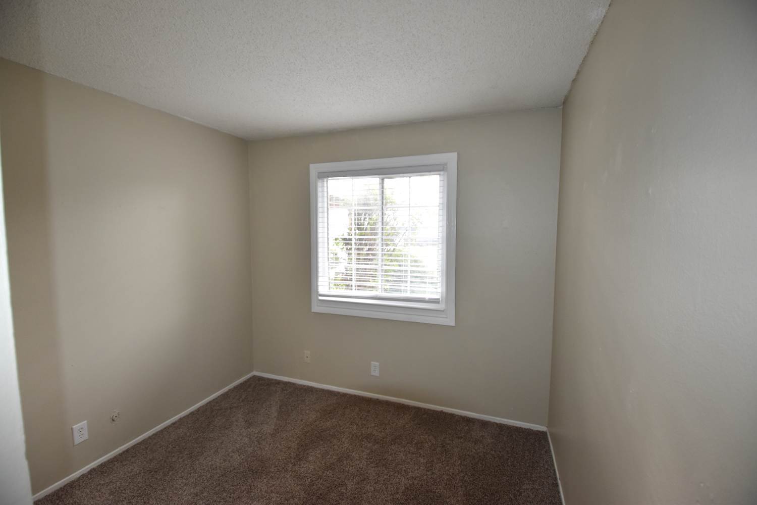 2365 La Loma Dr, Rancho Cordova photo 6