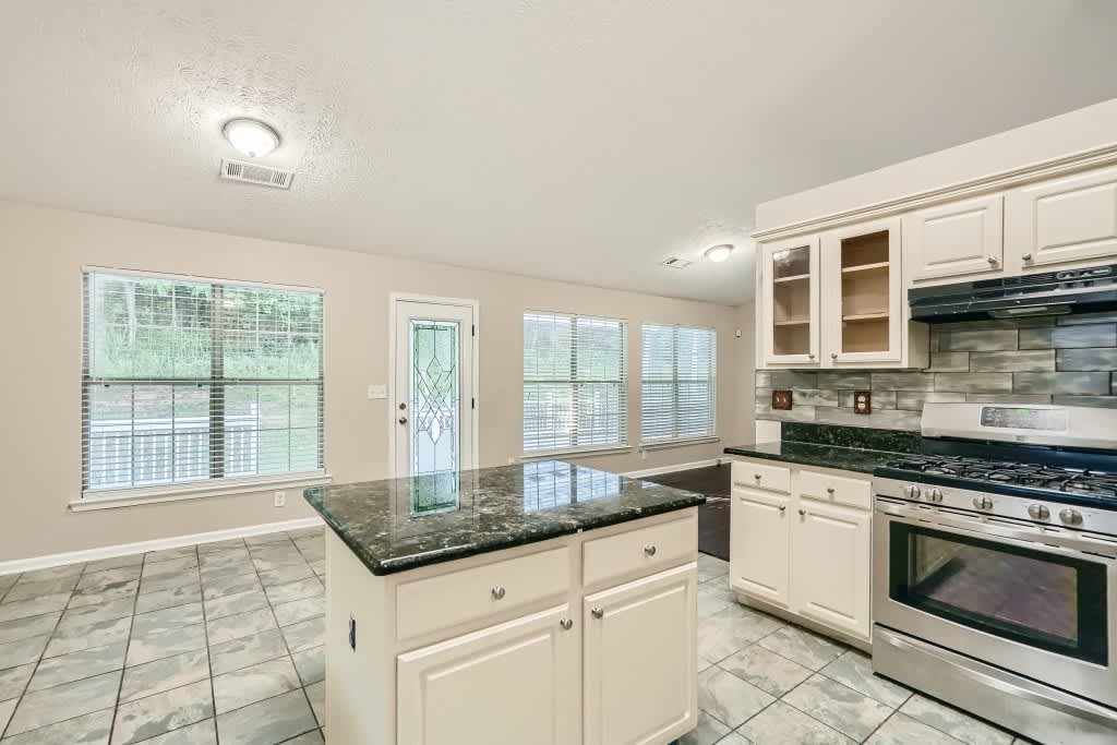2373 Cove Lake Way, Lithonia photo 7