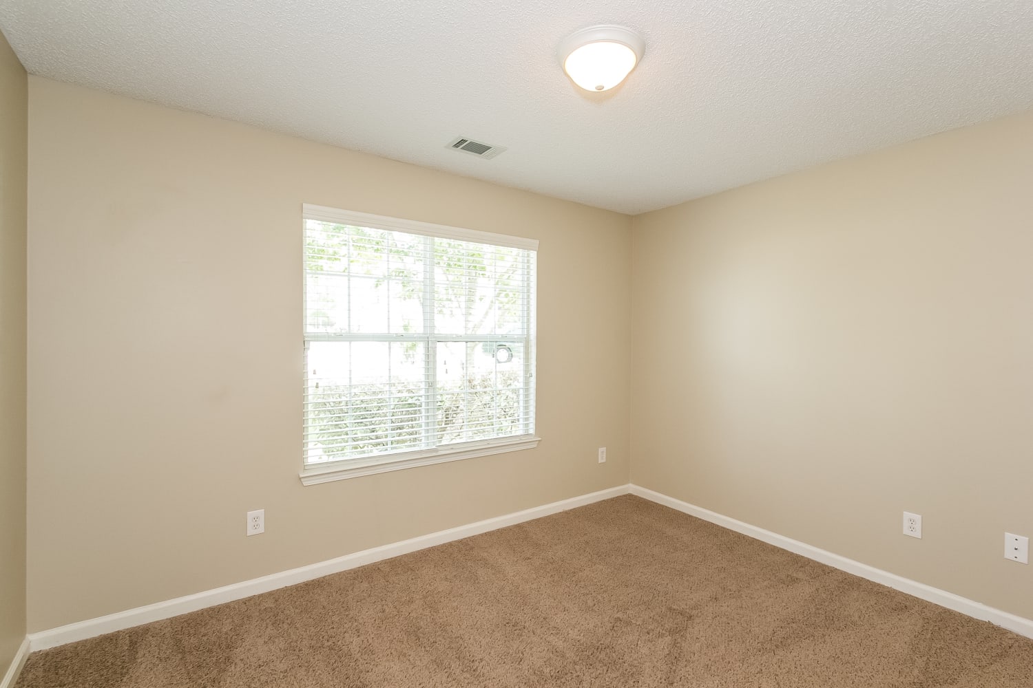 2377 Brandenberry Ct, Decatur photo 9