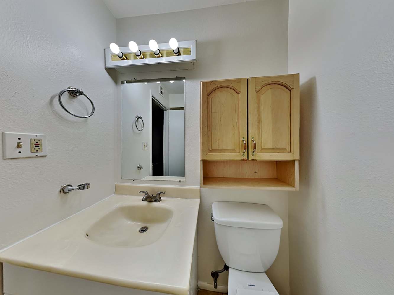 2386 W Betty Elyse Ln, Phoenix photo 16