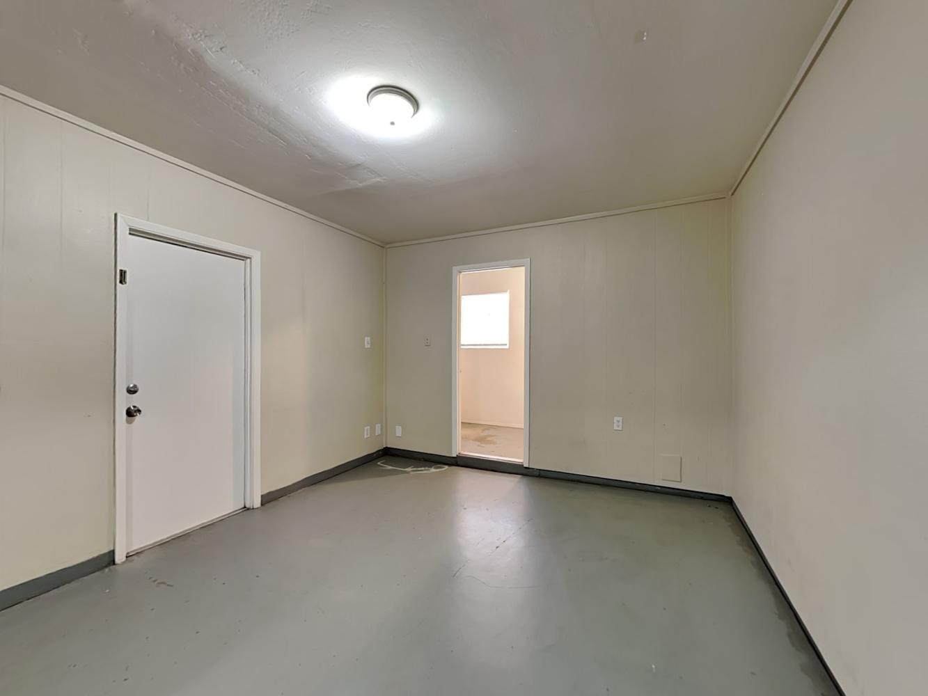 2386 W Betty Elyse Ln, Phoenix photo 7