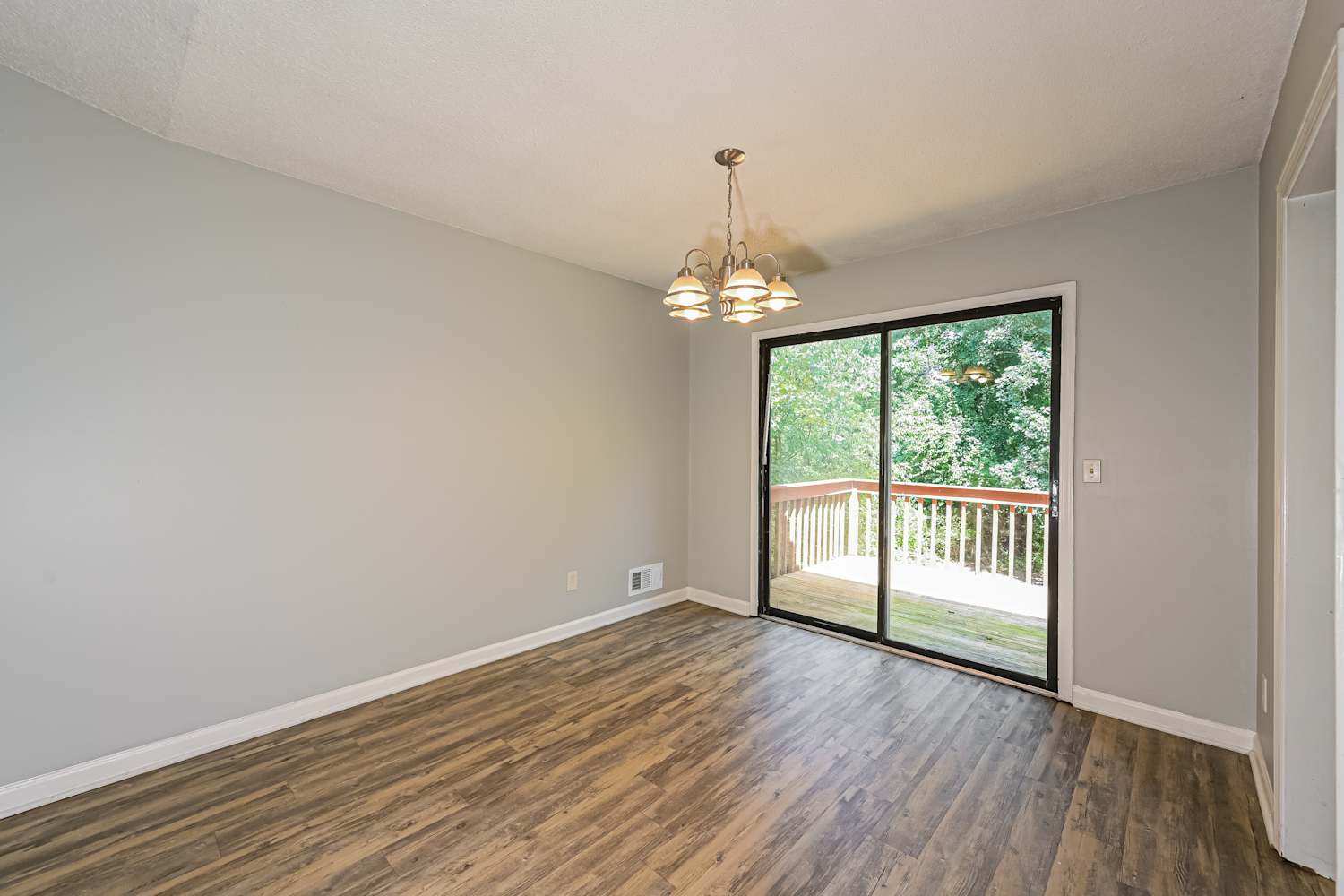 2390 Hinton Rd, Dacula photo 6