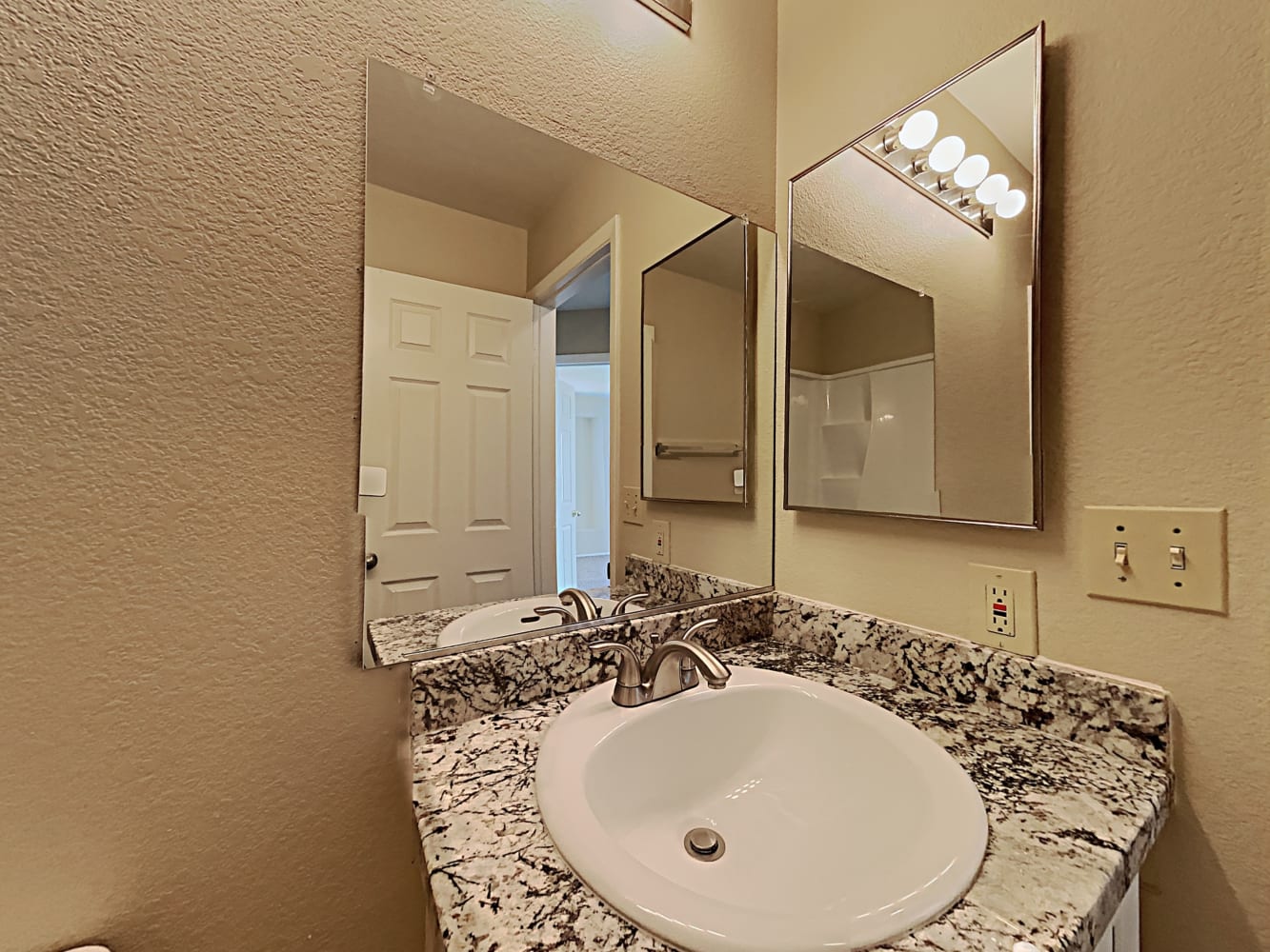 24 Tidwell Ln, Henderson photo 14