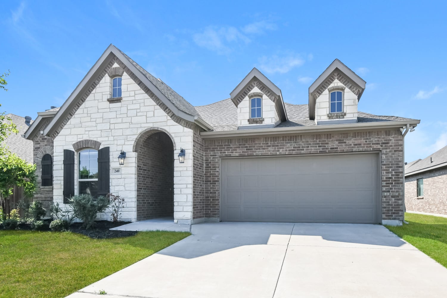 240 Old Settlers Trl, Waxahachie photo 1
