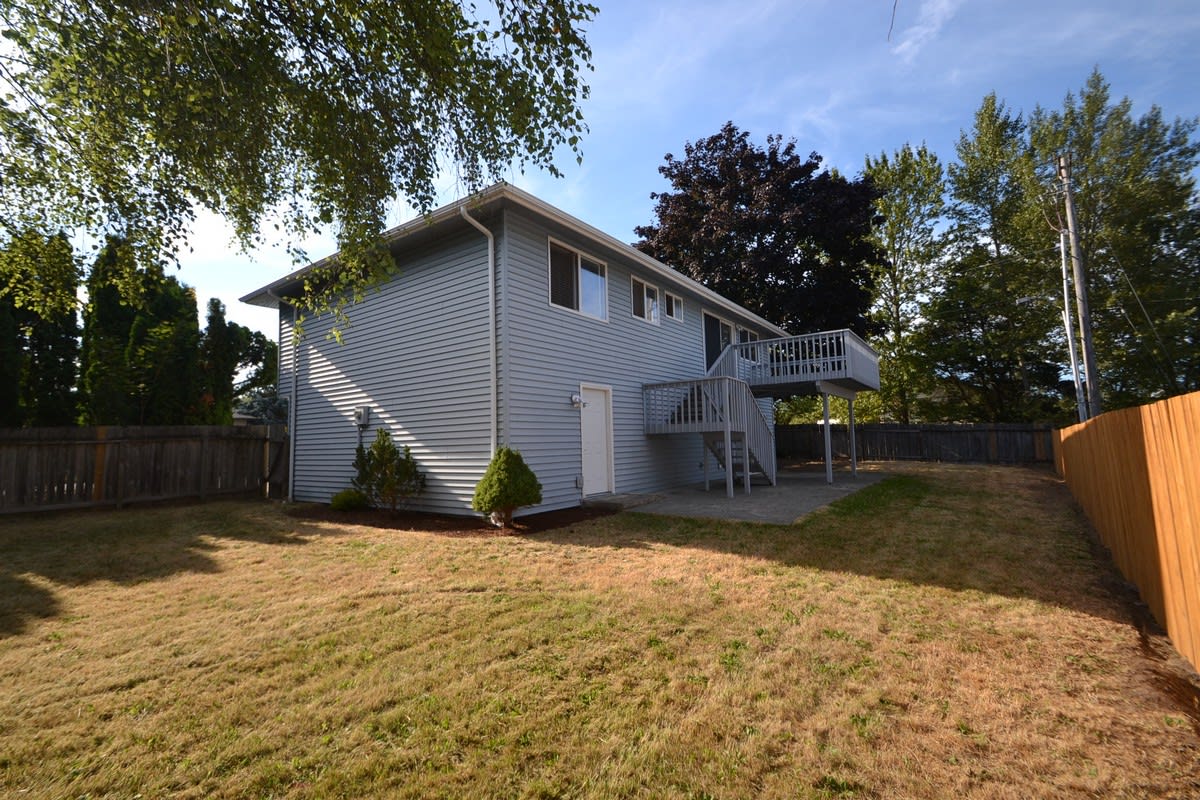 2401 66th Ave NE, Tacoma photo 9
