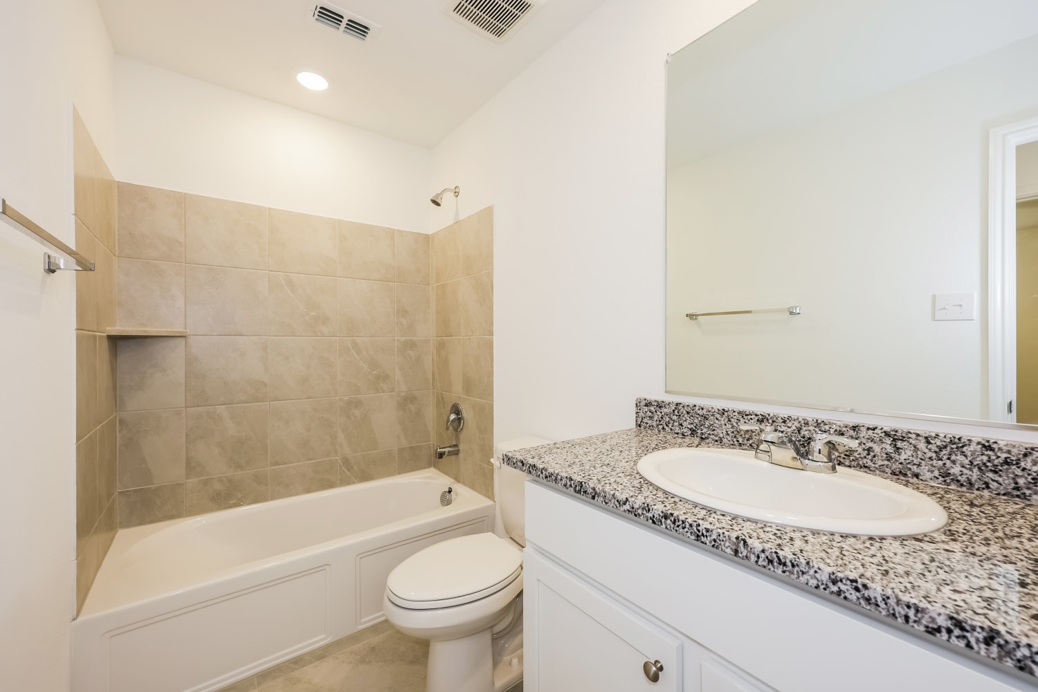 2401 Ava Drive, Ennis photo 13