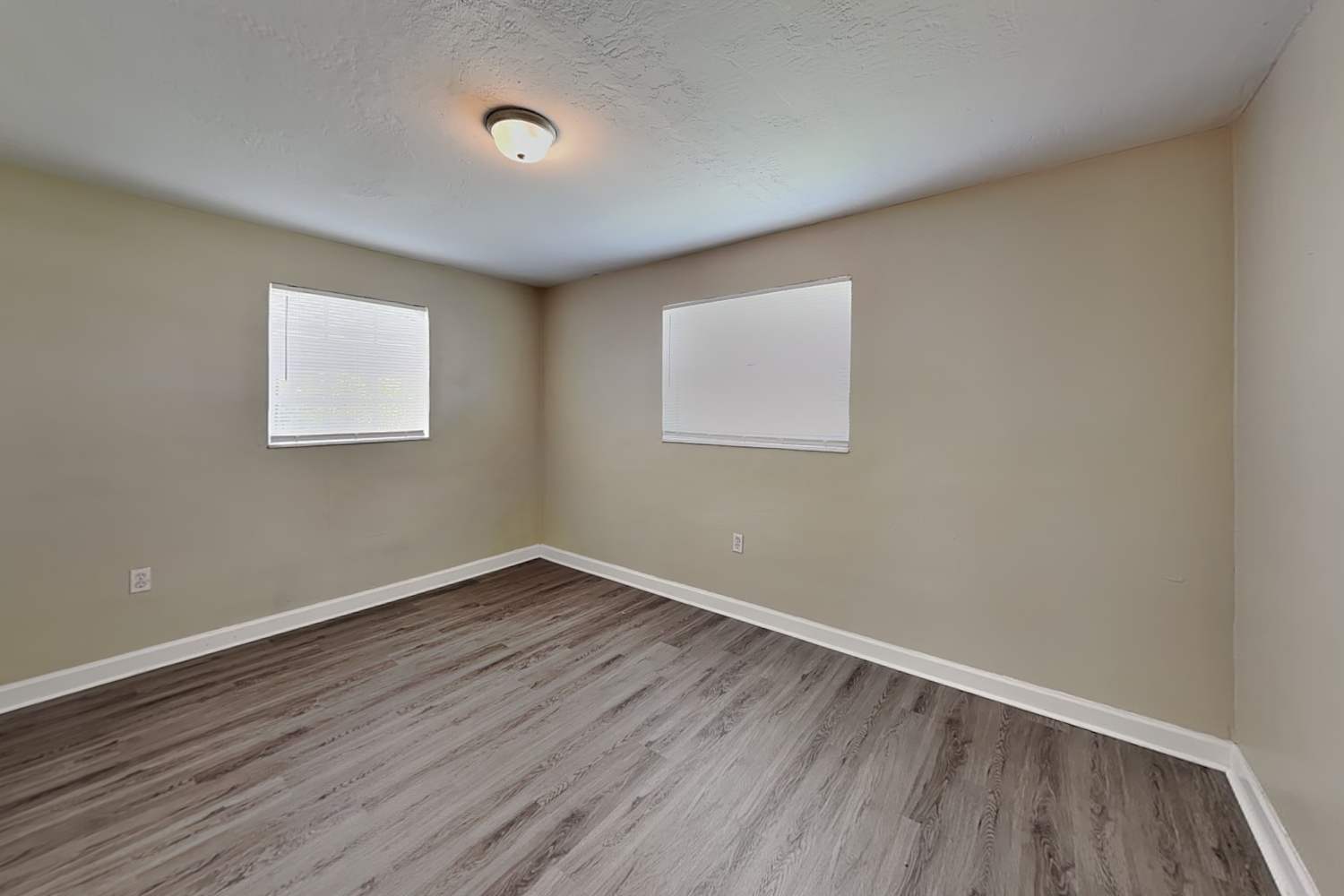 2401 Jamaica Dr, Miramar photo 14