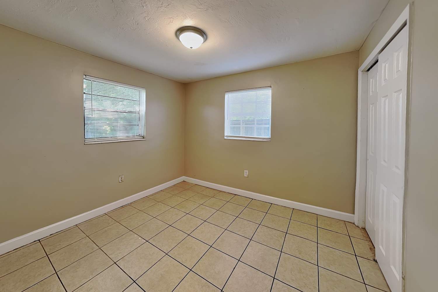 2401 Jamaica Dr, Miramar photo 12