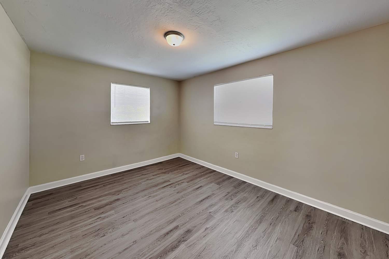 2401 Jamaica Dr, Miramar photo 15
