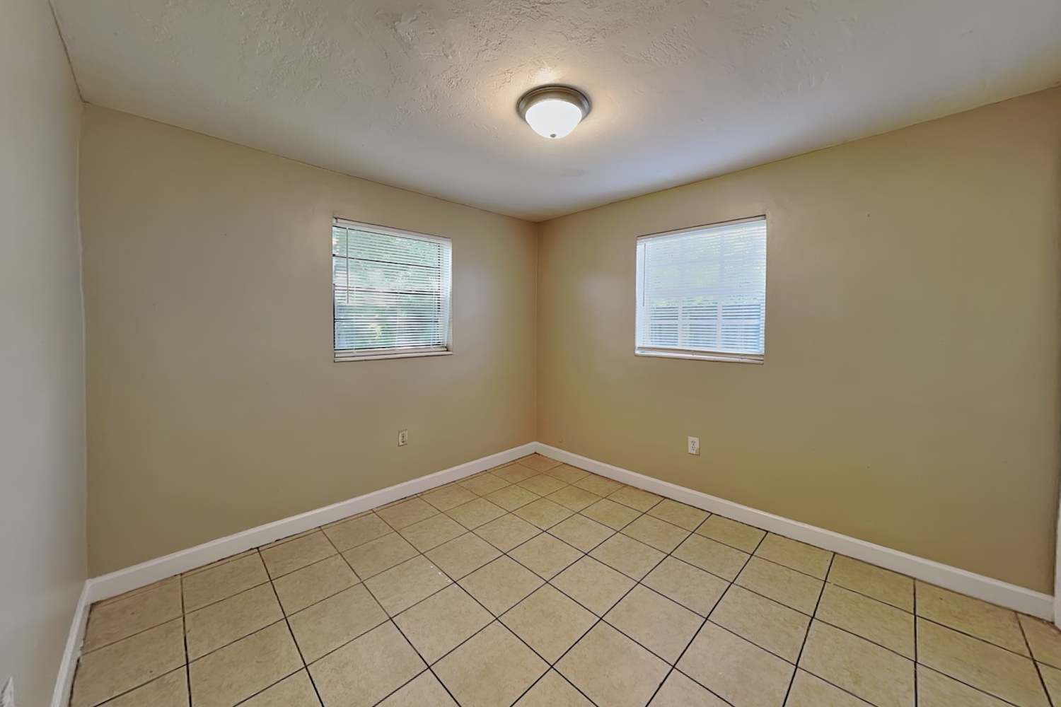 2401 Jamaica Dr, Miramar photo 13