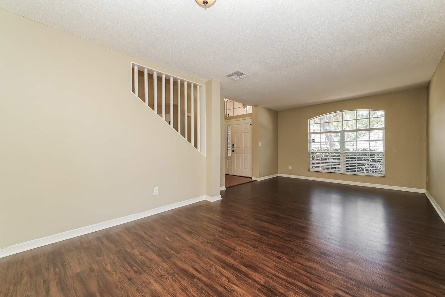 2404 Needham Dr, Valrico photo 6