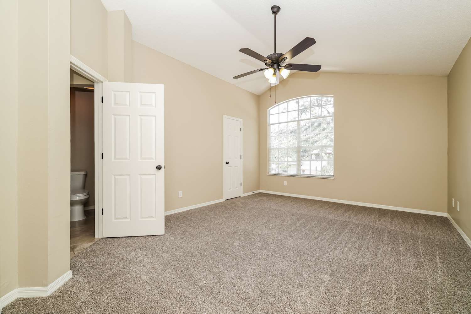 2404 Needham Dr, Valrico photo 9