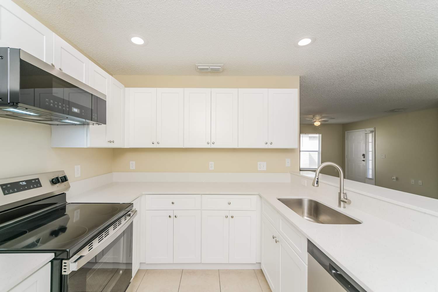 2408 Ruddenstone Wy, Kissimmee photo 8