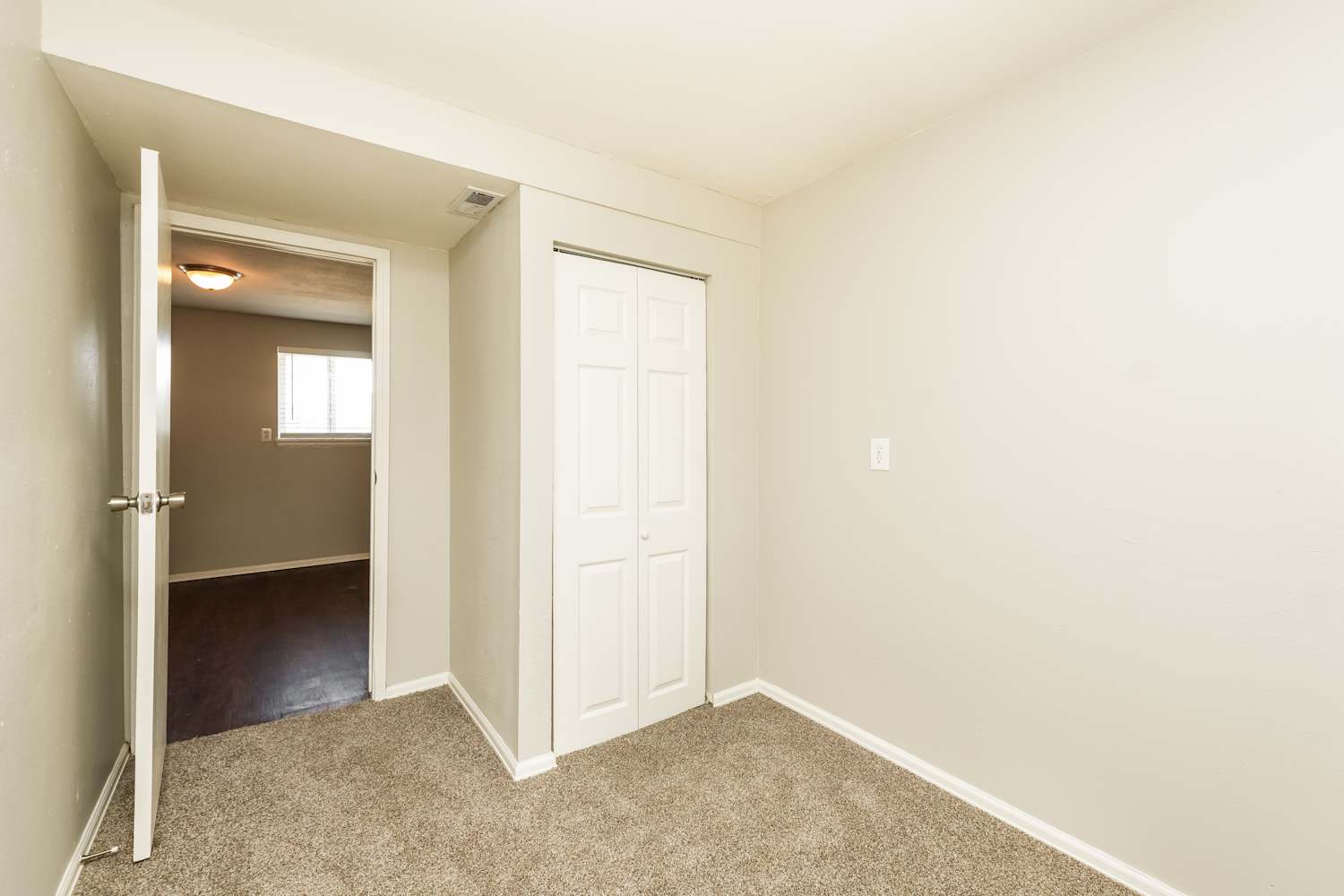 2410 Payne Cir W, Colorado Springs photo 11
