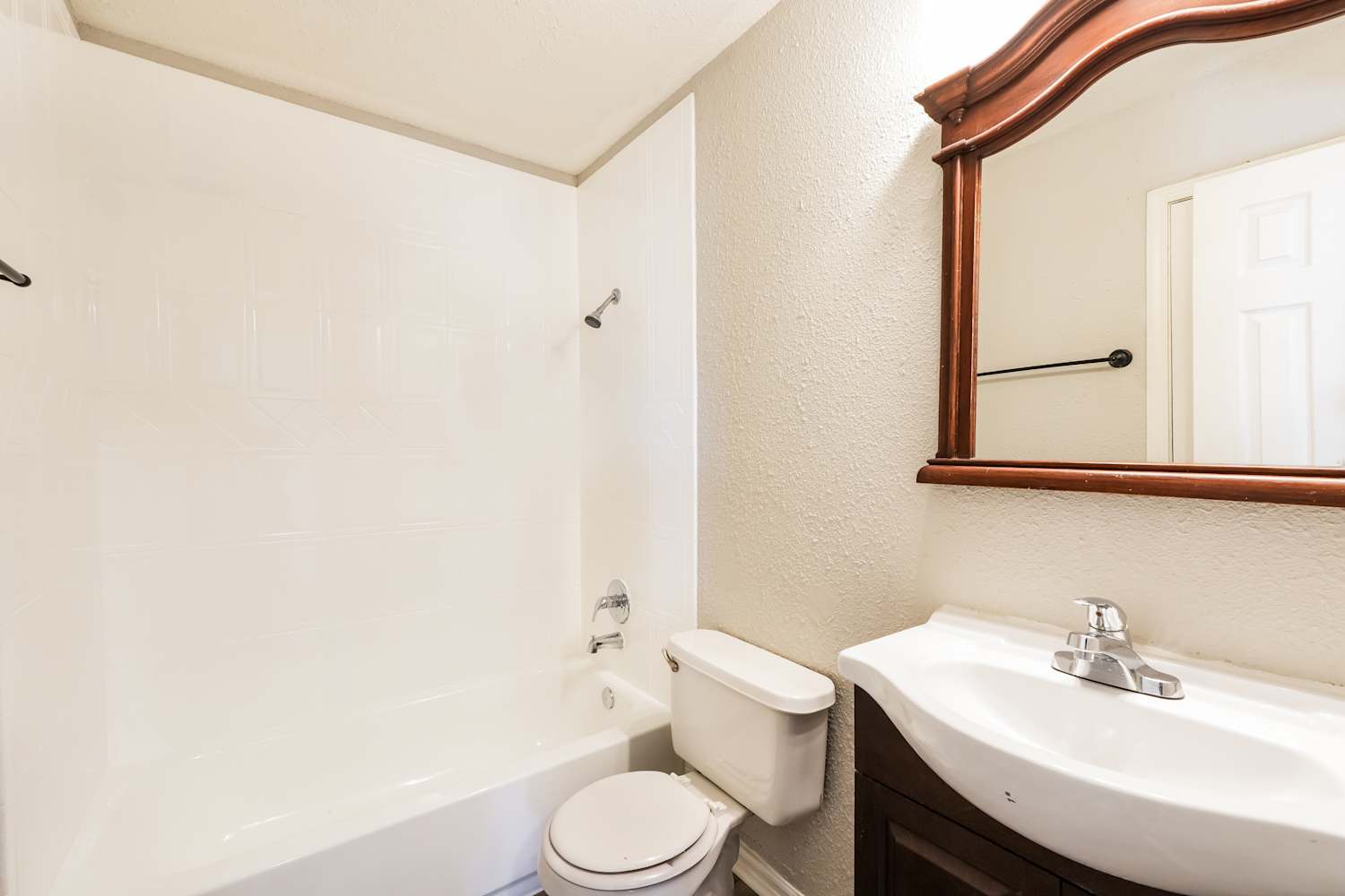 2410 Payne Cir W, Colorado Springs photo 9