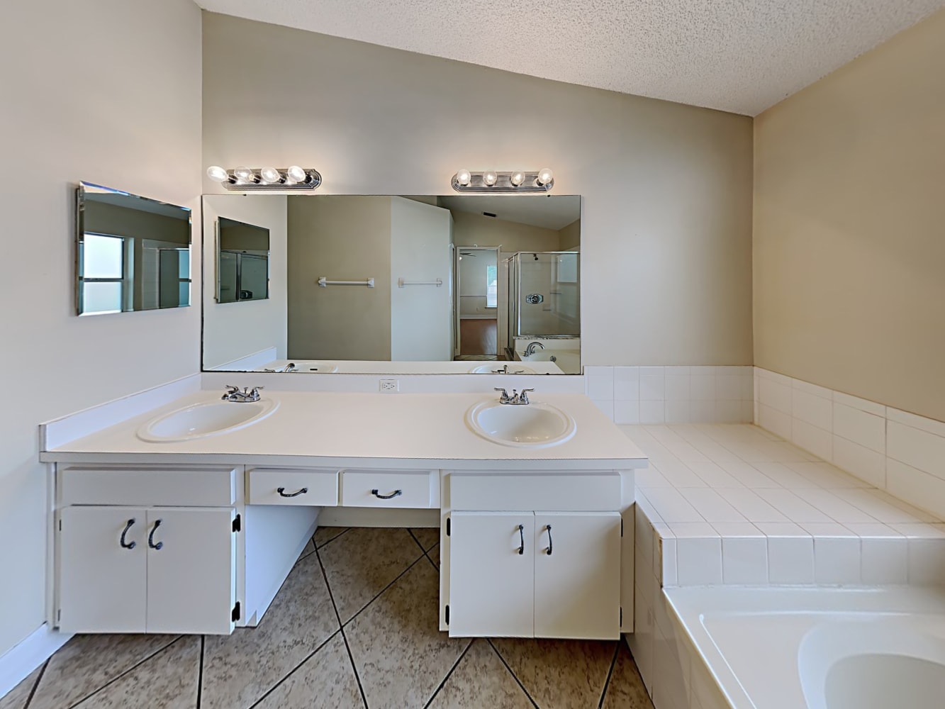 24119 Painter Dr, Land O Lakes photo 11