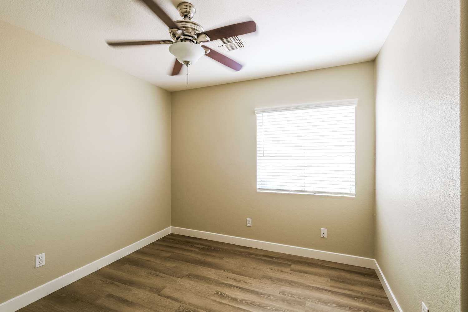2419 S 84th Gln, Tolleson photo 13