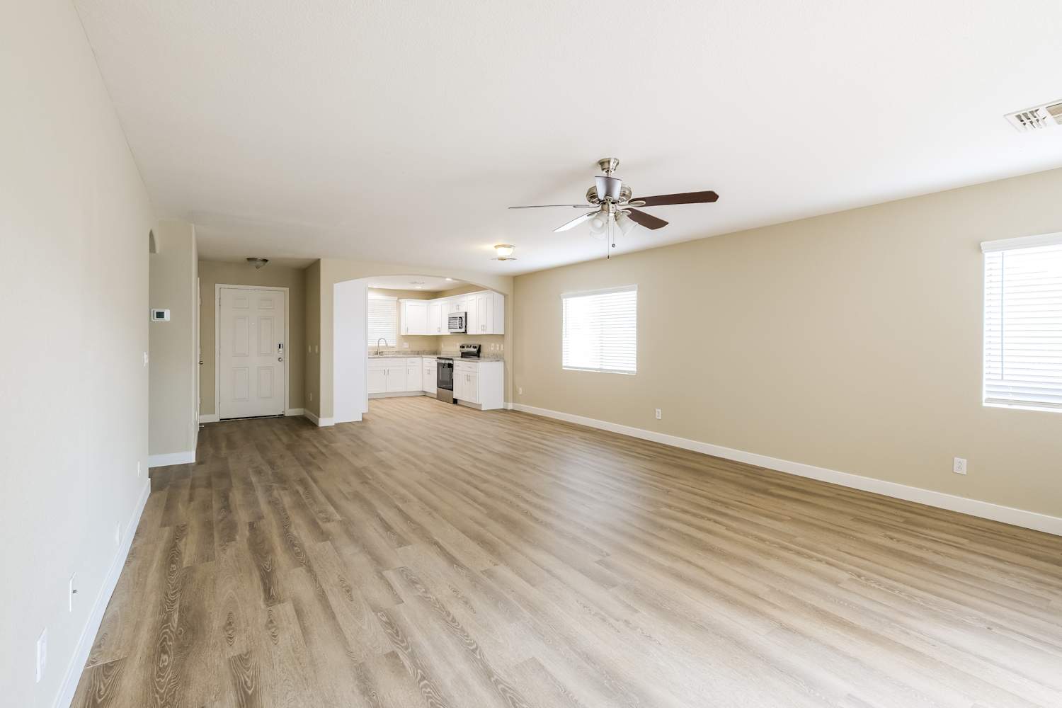 2419 S 84th Gln, Tolleson photo 8