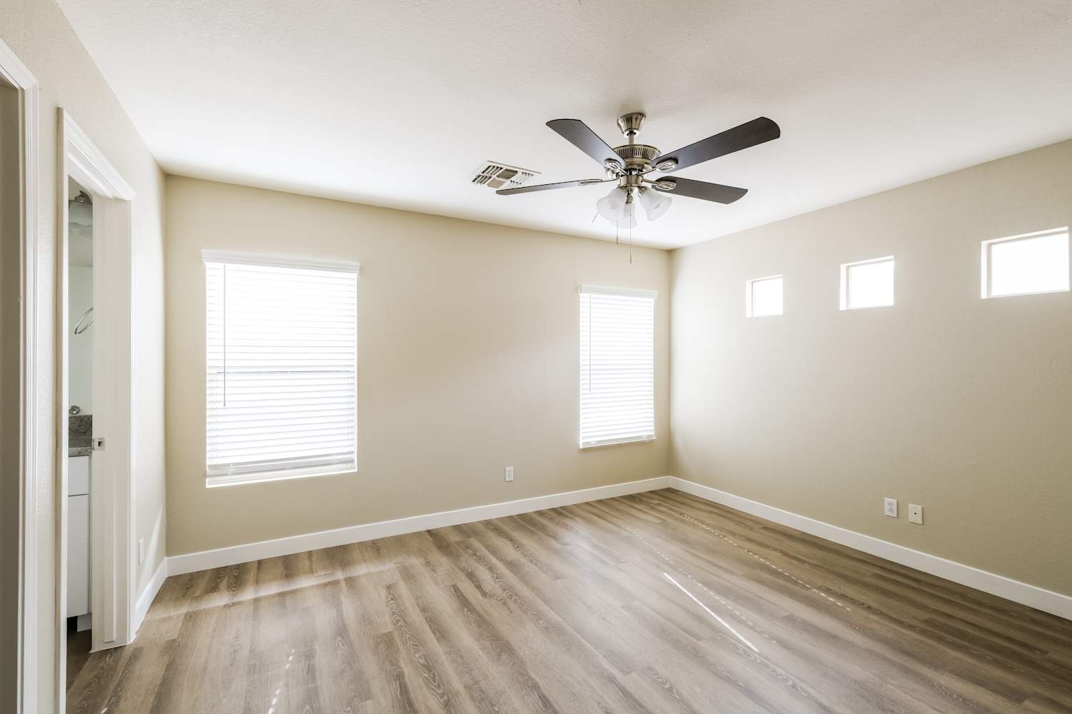 2419 S 84th Gln, Tolleson photo 11