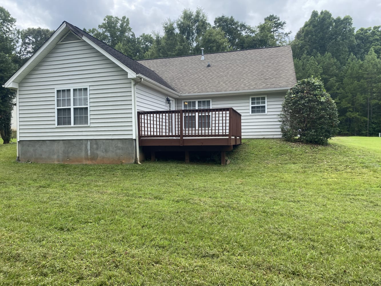 2420 Laura Dr, Charlotte photo 15