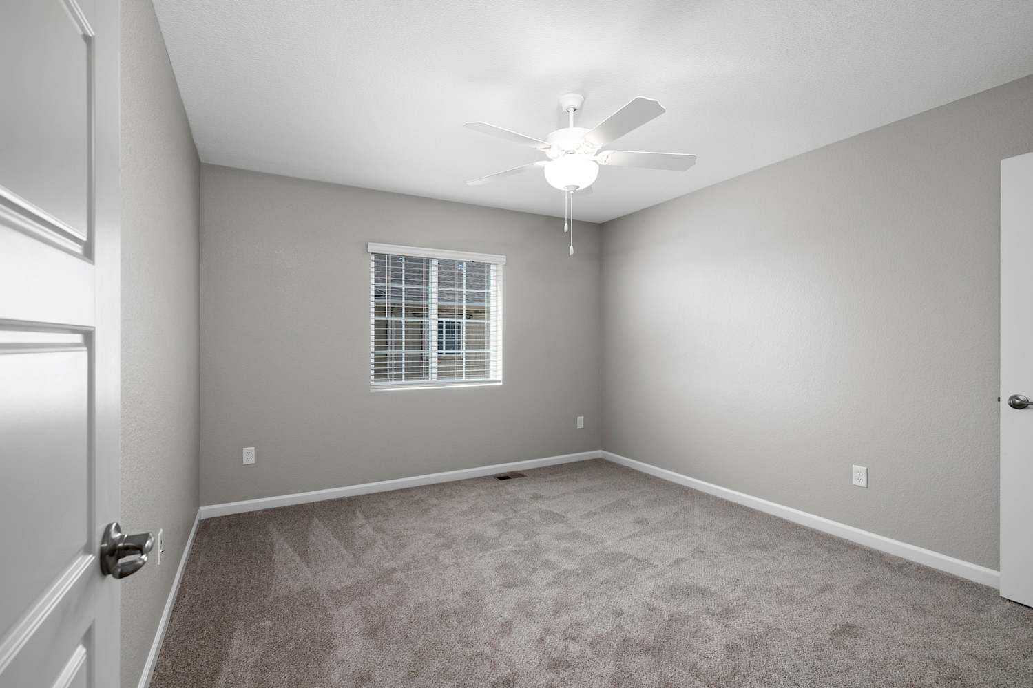 24233 E Mexico Ave, Aurora photo 17