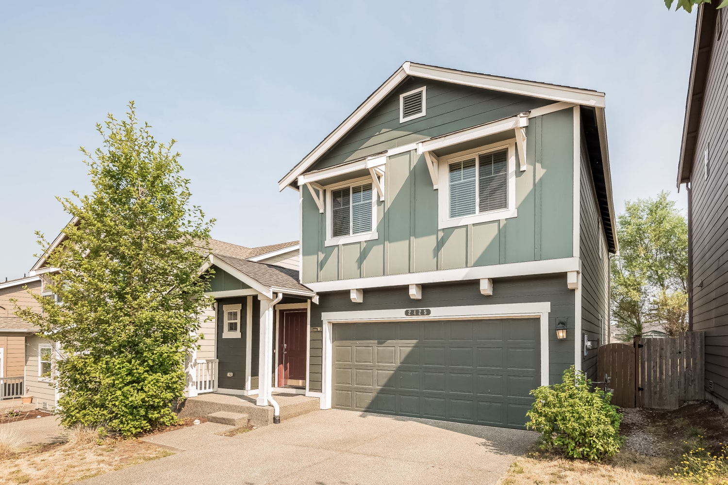 Front of 2425 193rd St E, Spanaway, WA