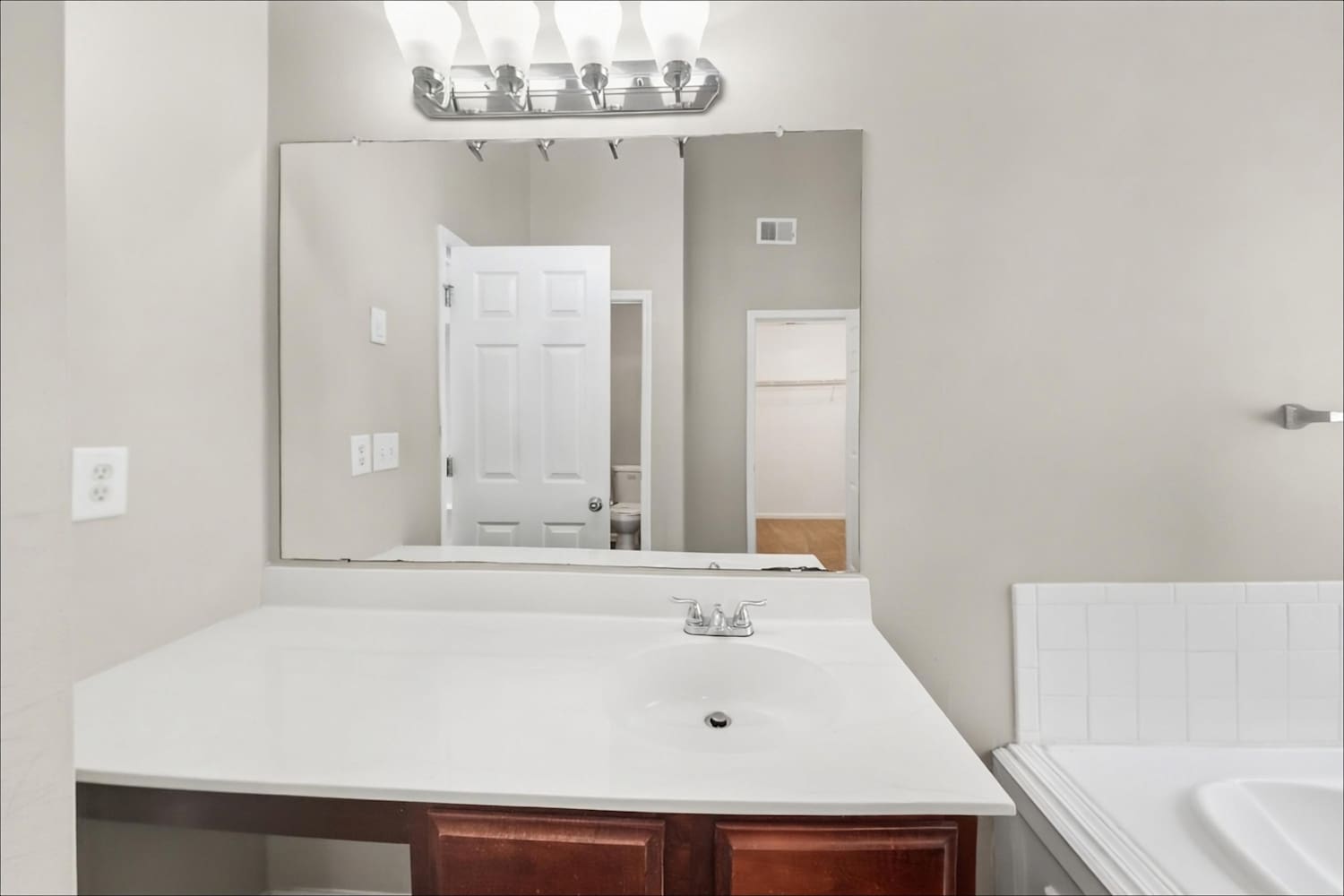 2429 Napa Valley Dr, Villa Rica photo 12