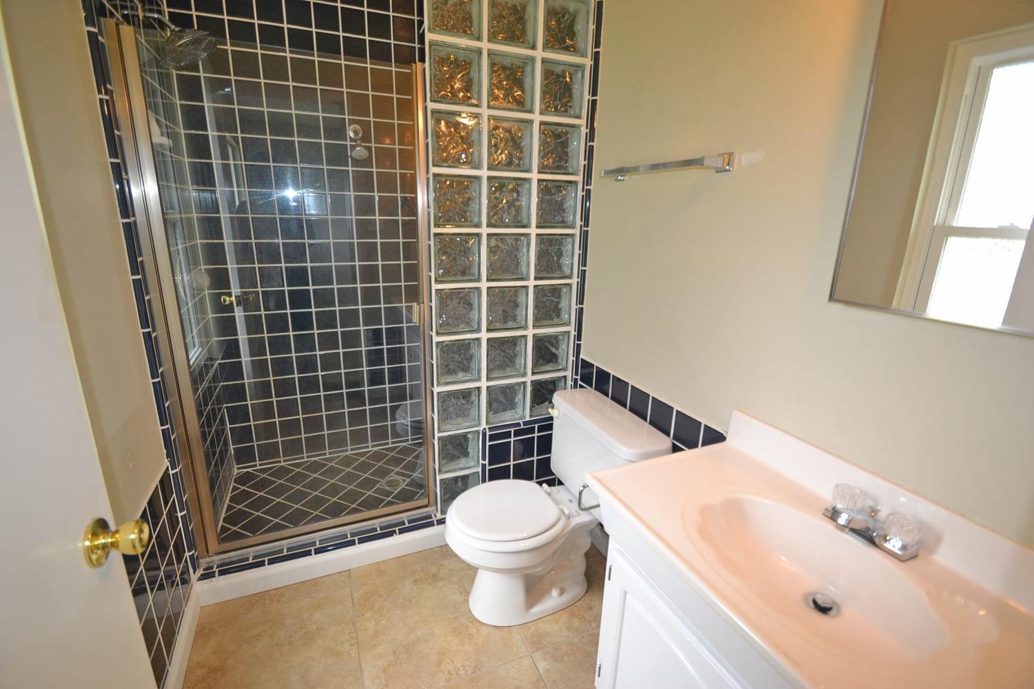 2432 El Rocco Way, Rancho Cordova photo 6