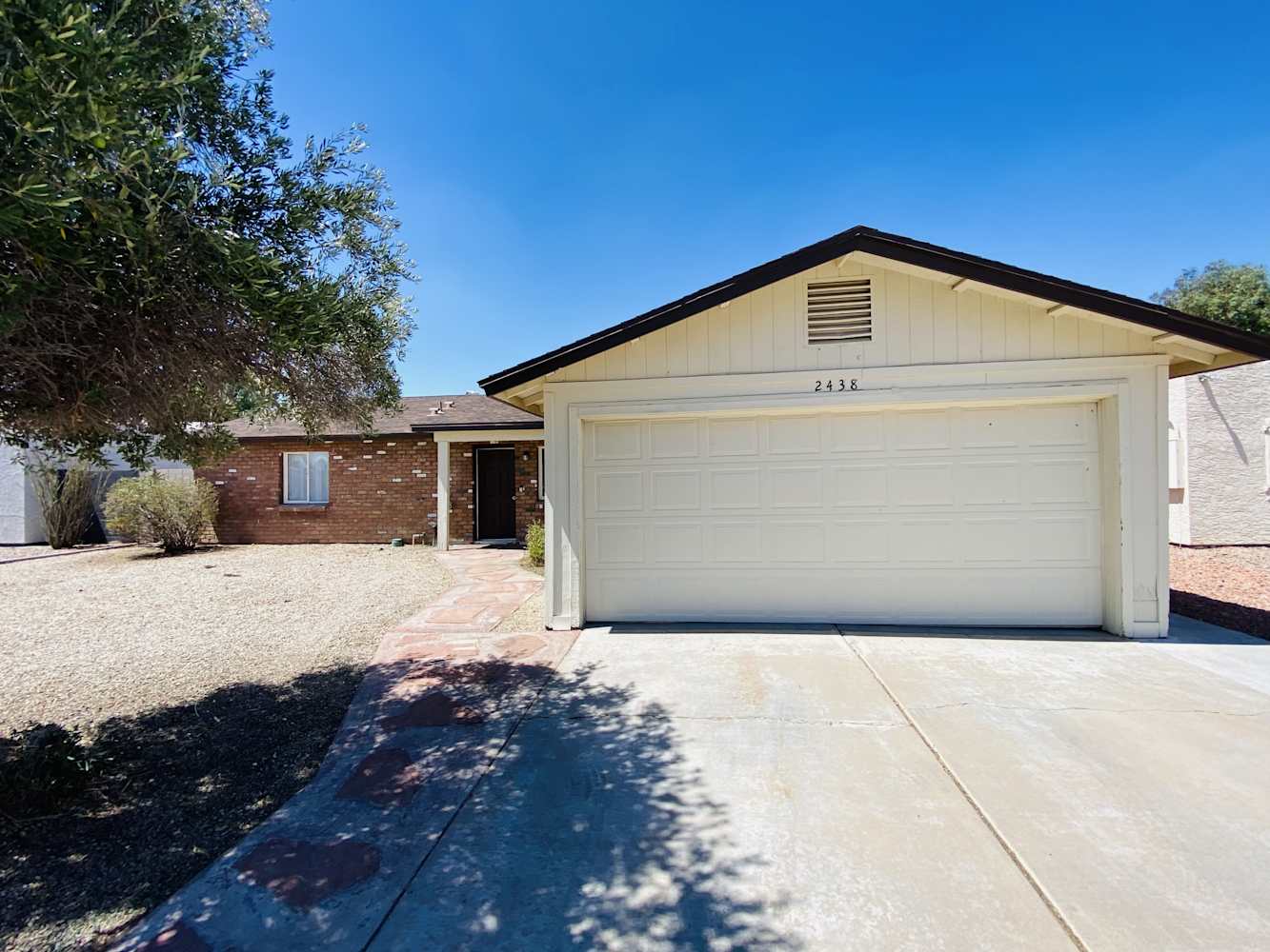 Front of 2438 E Inverness Ave, Mesa, AZ