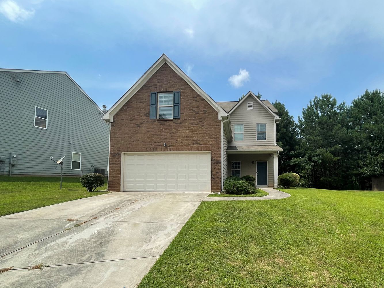 2445 Valley Creek Dr, Lithia Springs photo 1