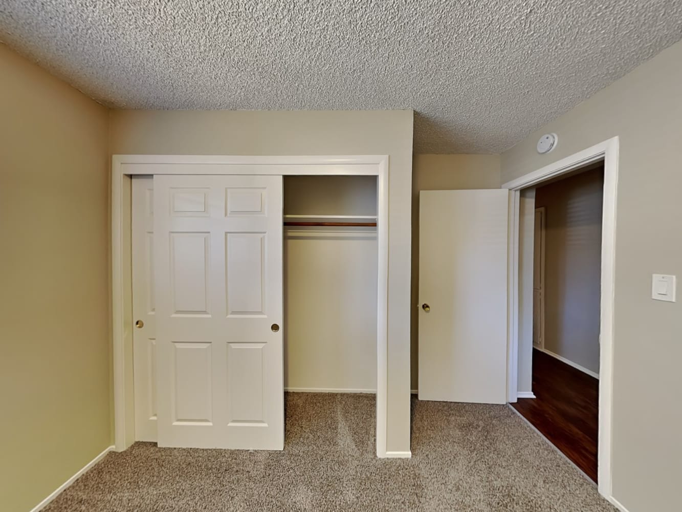 2453 Aramon Dr, Rancho Cordova photo 11