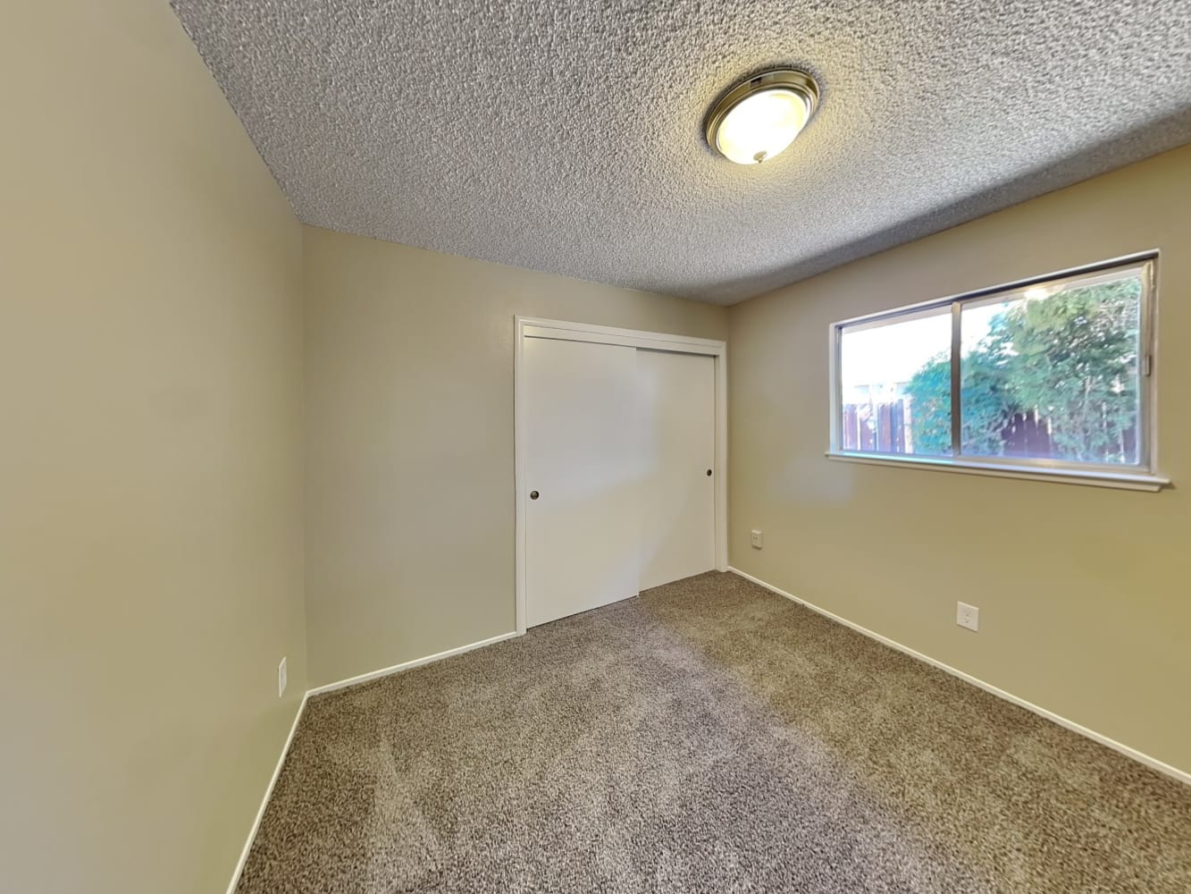 2453 Aramon Dr, Rancho Cordova photo 13