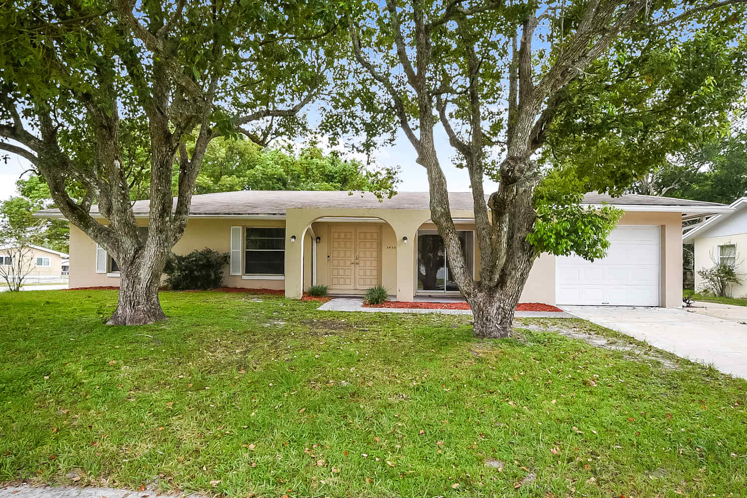 2454 Hope Ave, Deltona photo 1