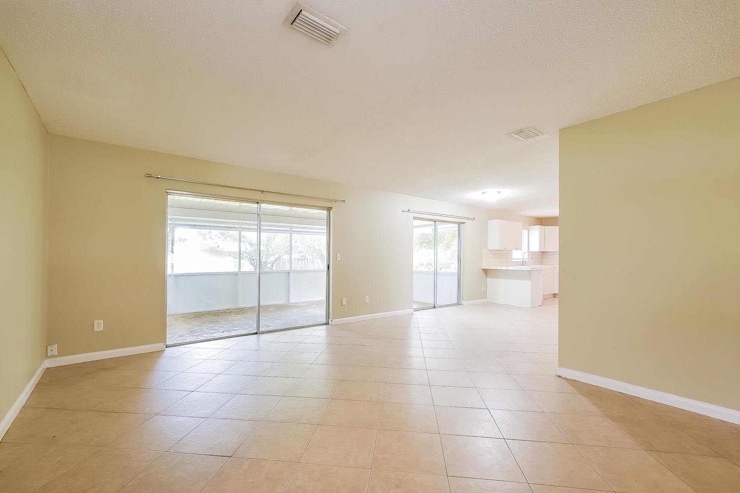 2454 Hope Ave, Deltona photo 4