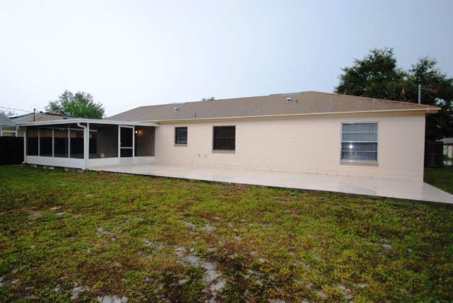 2469 Sheffield Dr, Deltona photo 8