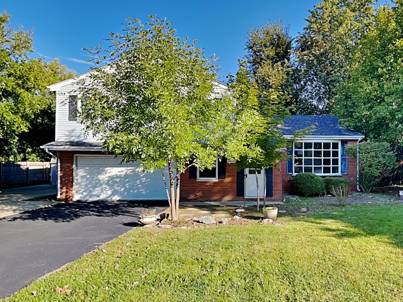 Front of 24726 W Renwick Rd, Plainfield, IL