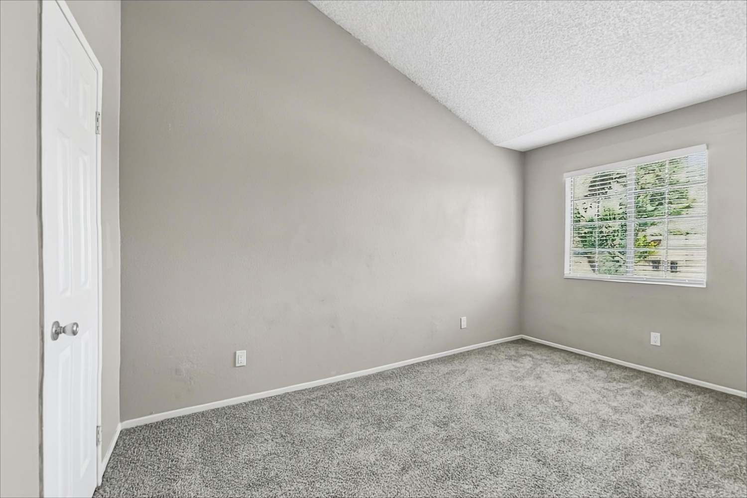 248 E Louise St, Long Beach photo 13
